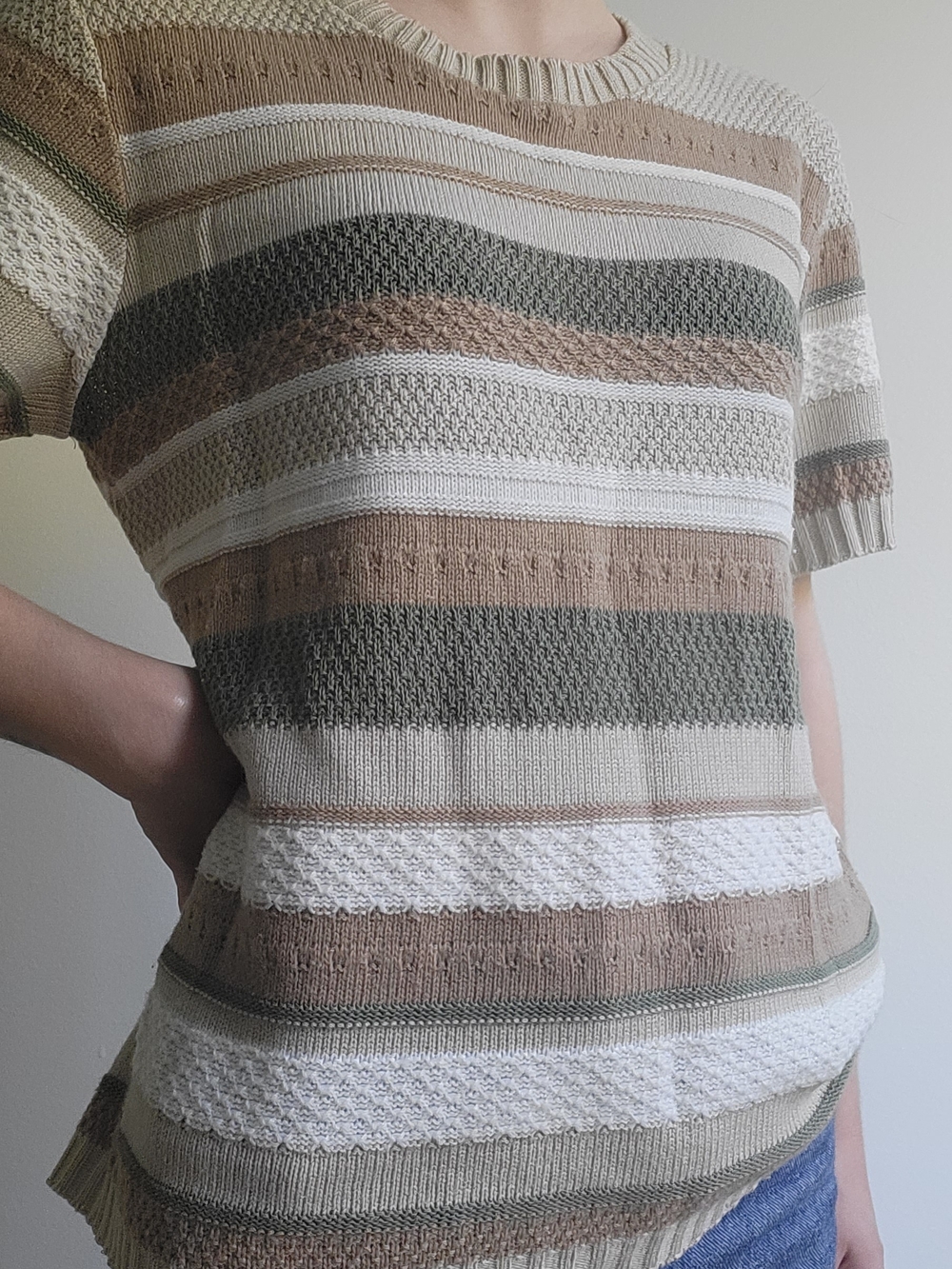 Handknit Lightweigh Short-Sleeve Top in Beige, White & Olive